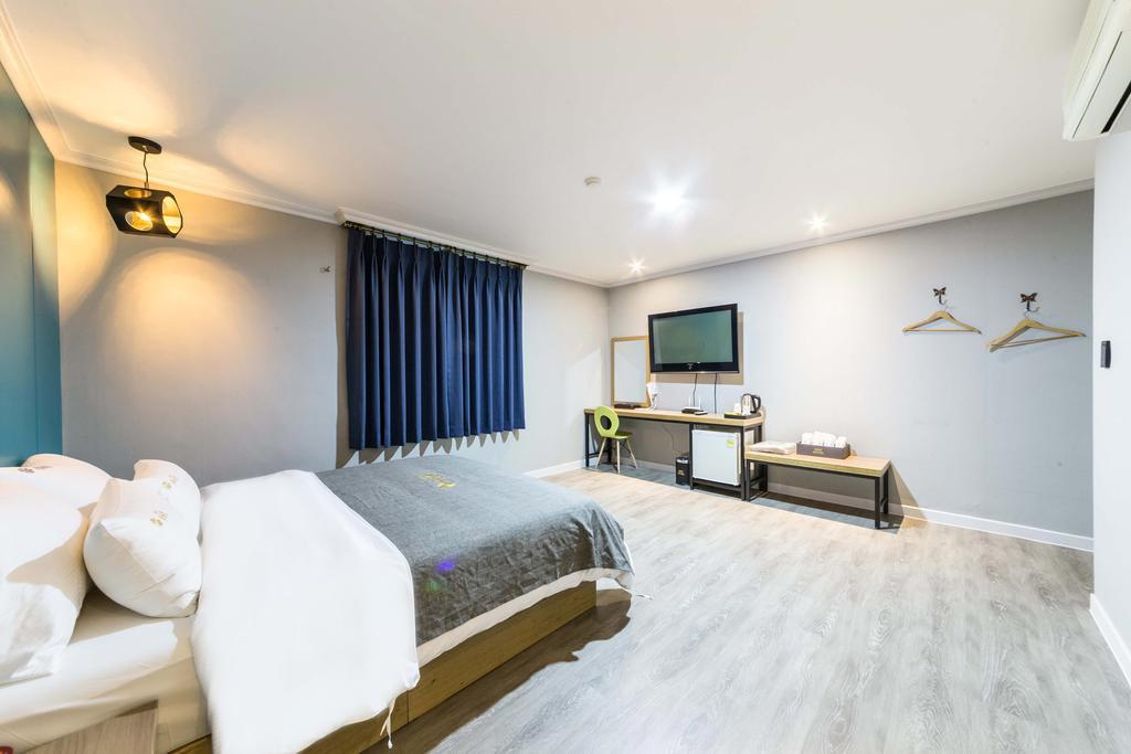 Ost Hotel Chuncheon Zewnętrze zdjęcie