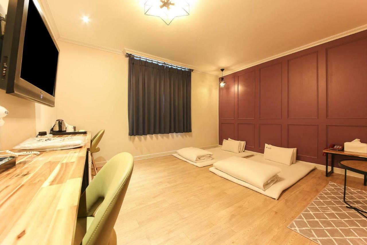 Ost Hotel Chuncheon Zewnętrze zdjęcie